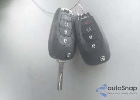 2024 Chevrolet Trax Fwd 1Rs z USA, uszkodzony, nr VIN KL77LGE27RC146428